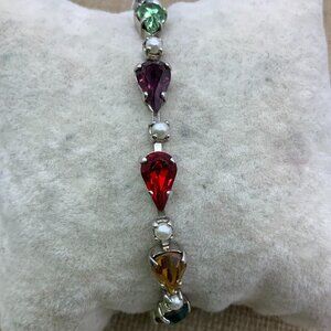 B. DAVID VINTAGE TEARDROP CRYSTAL MULTI COLORED PEARL BRACELET
